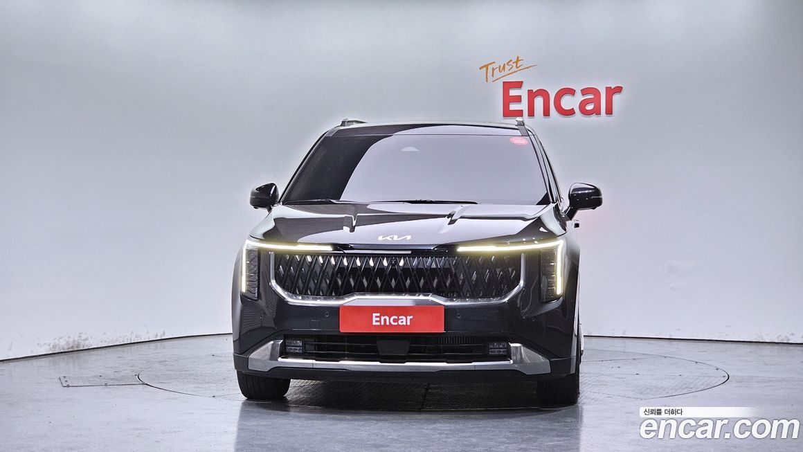 Kia Carnival 9-Seater Signature, 2025