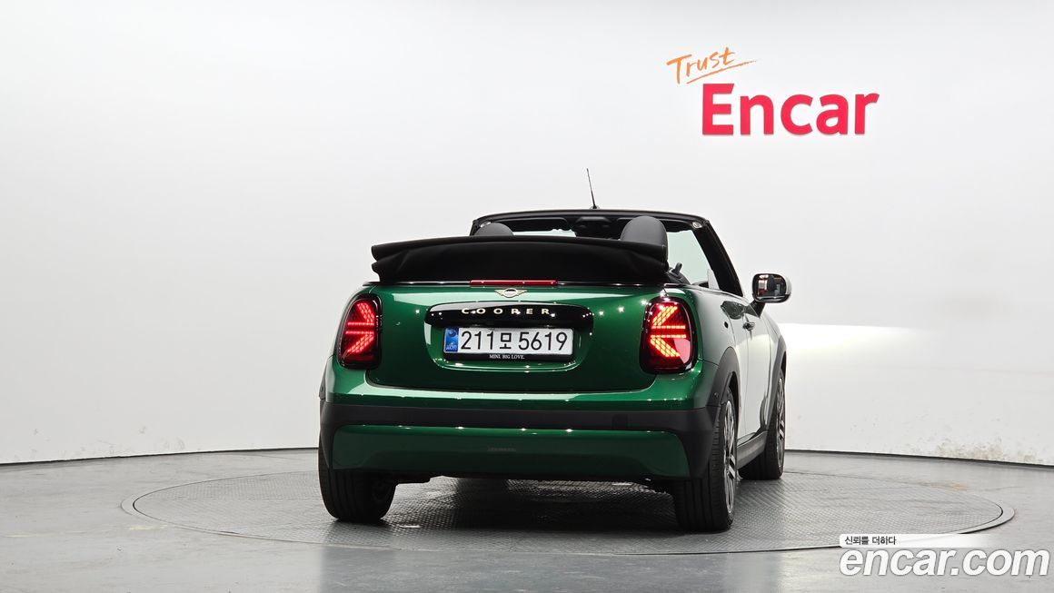 Mini Cooper Convertible Classic, 2025