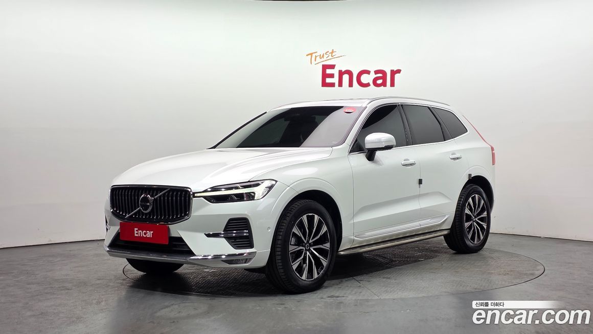 Volvo XC60 B5 Ultimate Bright, 2023