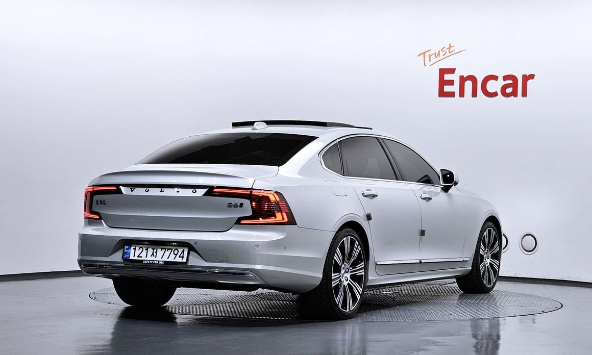 Volvo S90 B6 AWD Inscription, 2022