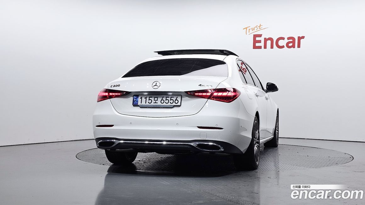 Mercedes-Benz C-Class C300 4MATIC Avantgarde, 2024