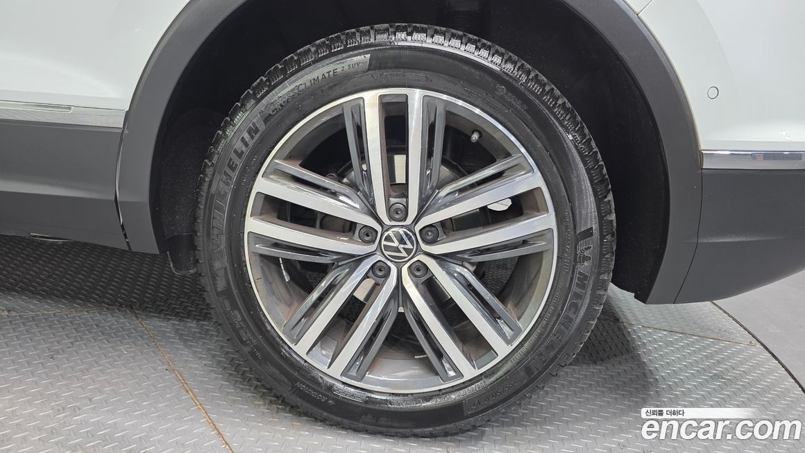 Volkswagen Tiguan 2.0 TDI 4Motion Prestige, 2022