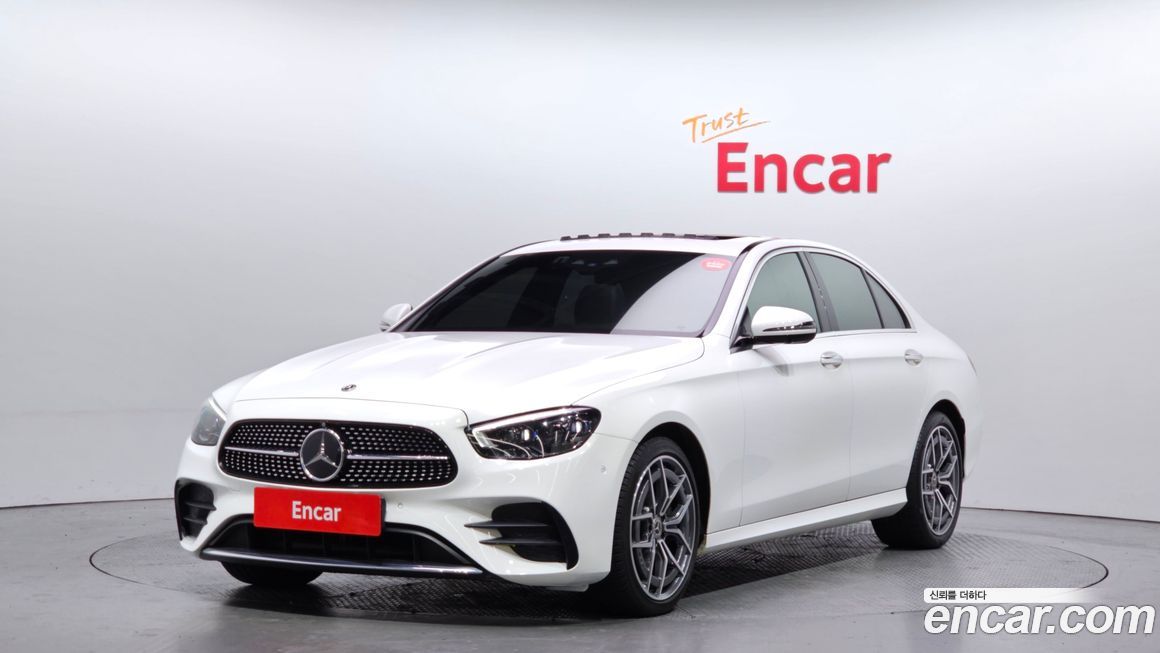 Mercedes-Benz E-Class E220d 4MATIC AMG Line, 2022