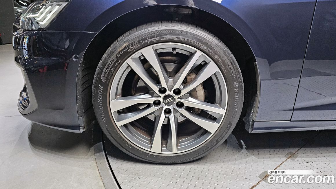 Audi A6 40 TDI Quattro Premium, 2023