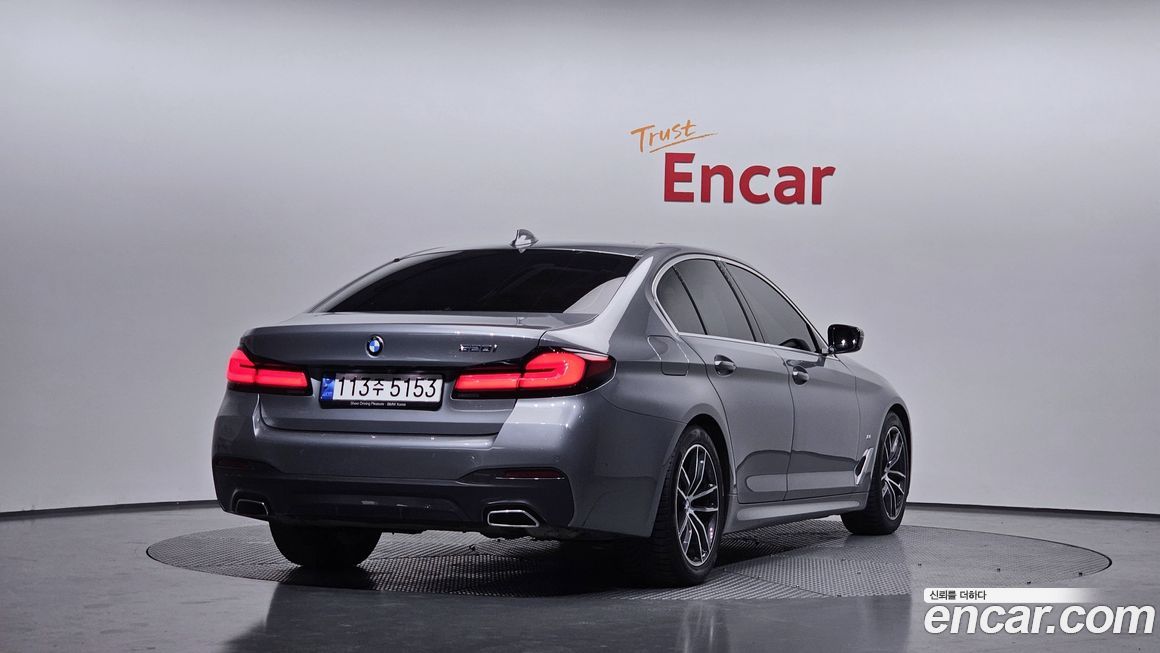 BMW 5-Series 520i M Sport, 2023