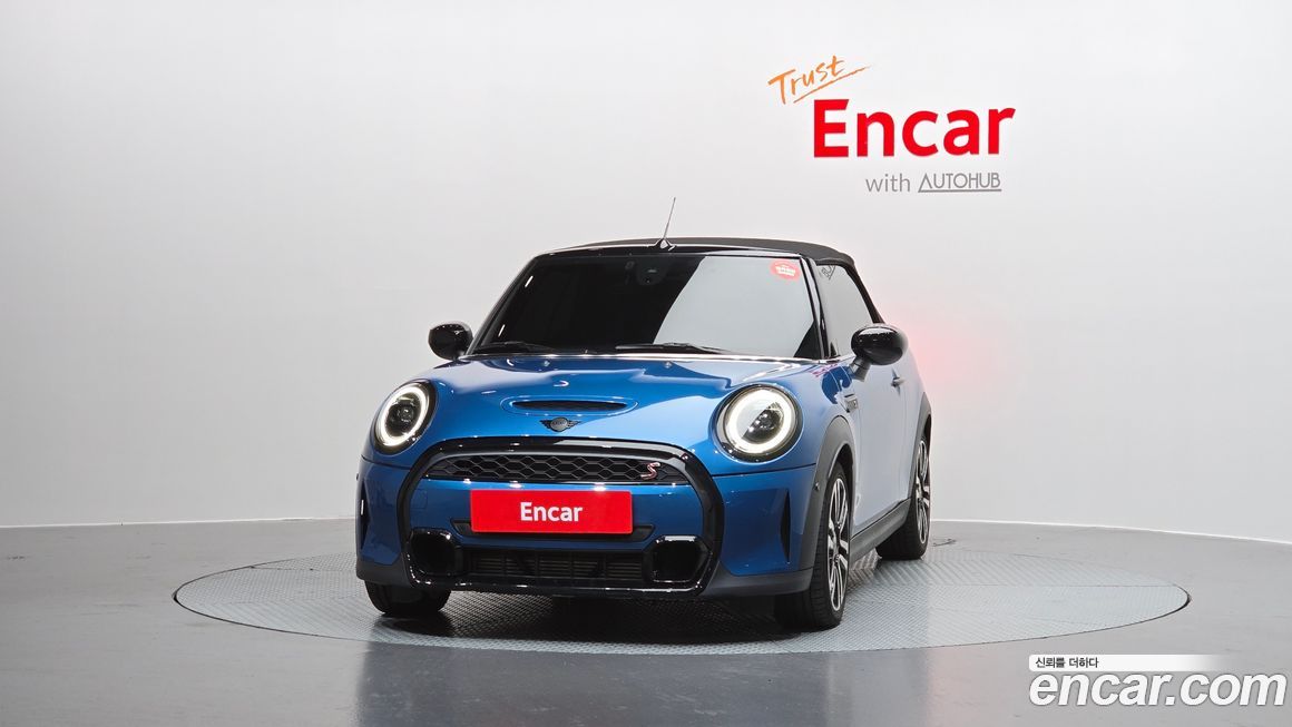 Mini Cooper Convertible Classic, 2024