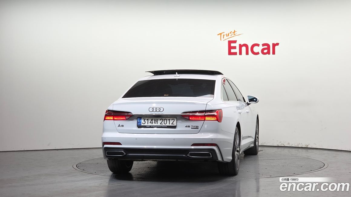 Audi A6 45 TFSI Quattro Premium, 2023