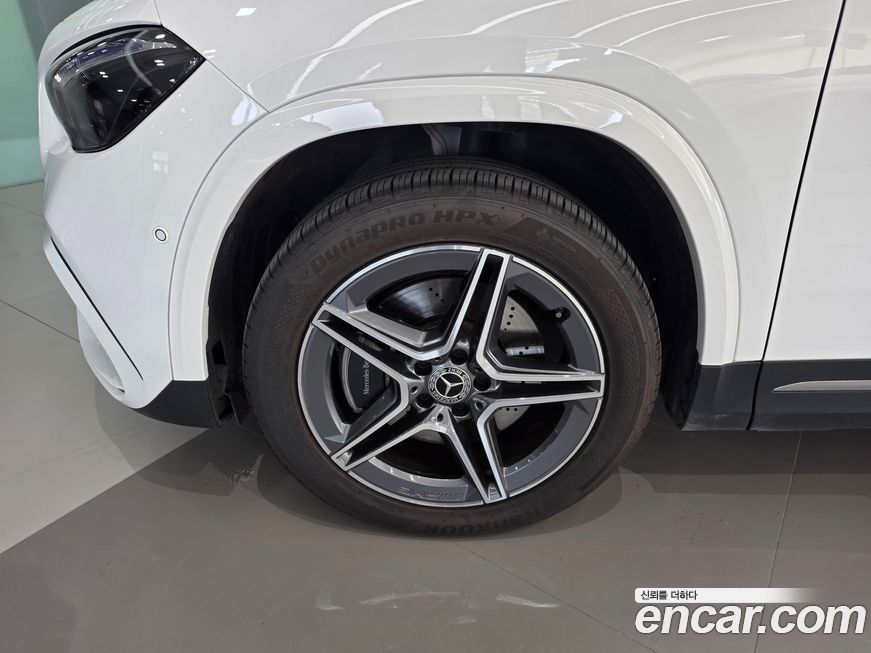 Mercedes-Benz GLA-Class GLA250 4MATIC, 2024