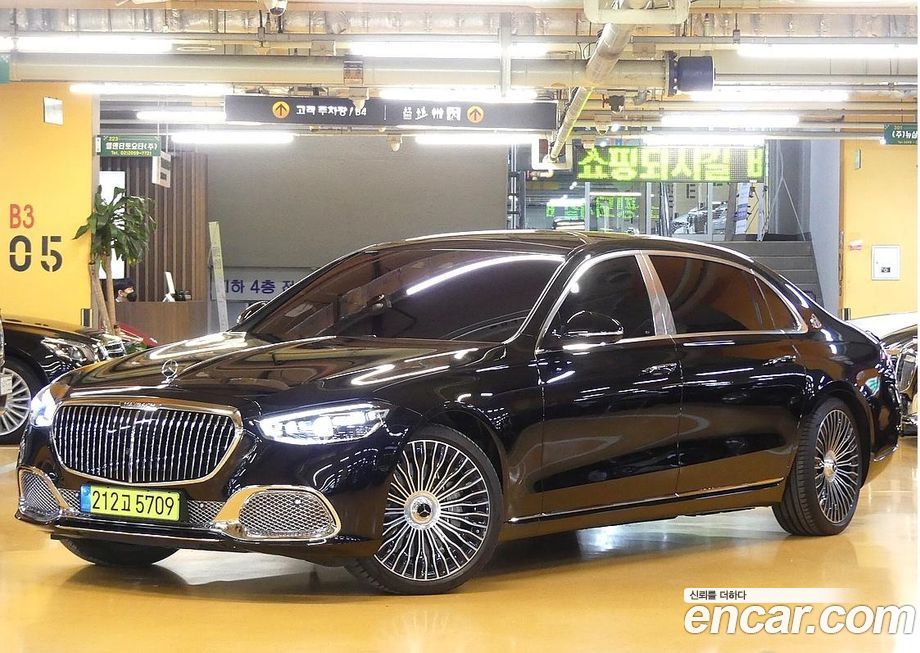Mercedes-Benz S-Class Maybach S680 4MATIC, 2024