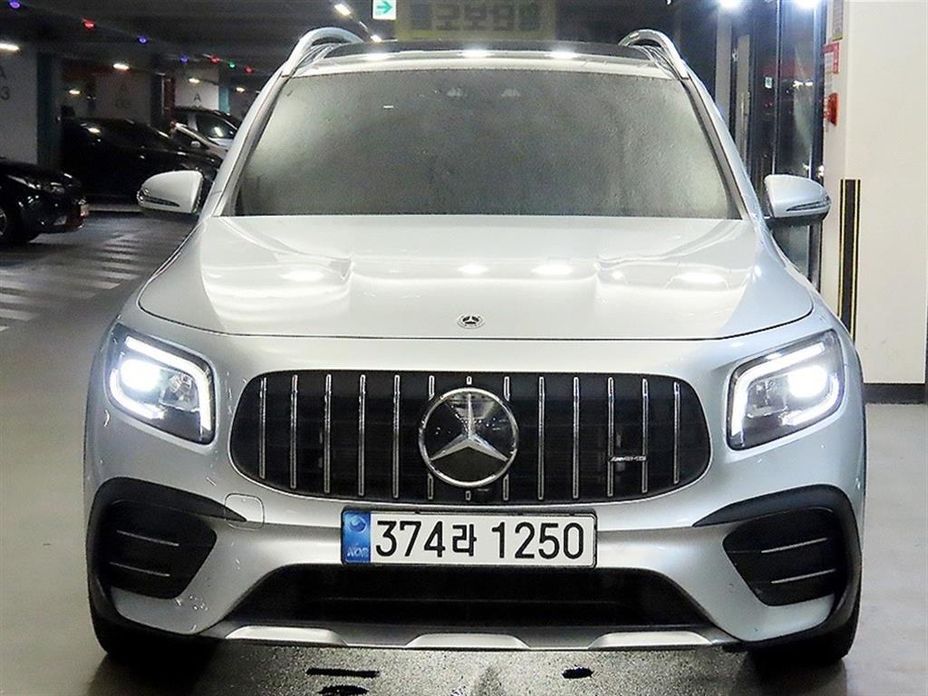 Mercedes-Benz GLB-Class AMG GLB35 4MATIC, 2022