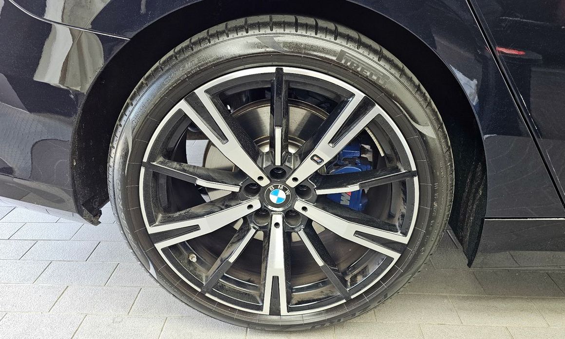 BMW 5-Series 530i xDrive M Sport, 2024