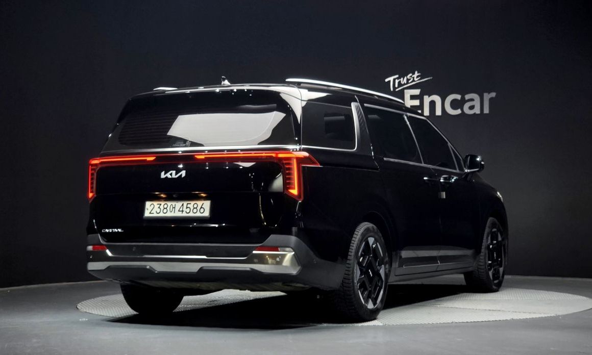 Kia Carnival 9-Seater Noblesse, 2024