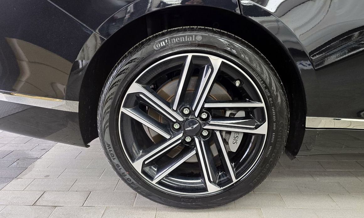 Genesis G80 Gasoline 2.5 Turbo 2WD, 2025