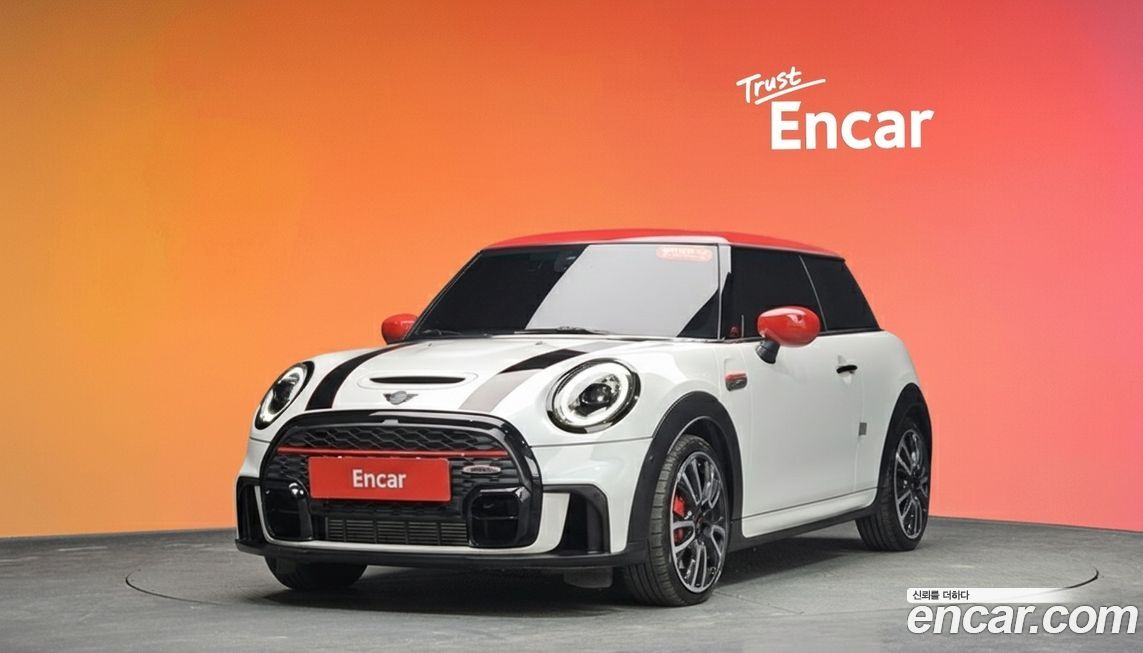 Mini Cooper JCW, 2024