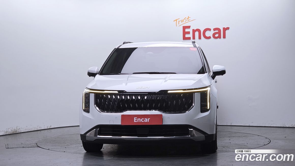 Kia Carnival 9-Seater Noblesse, 2024