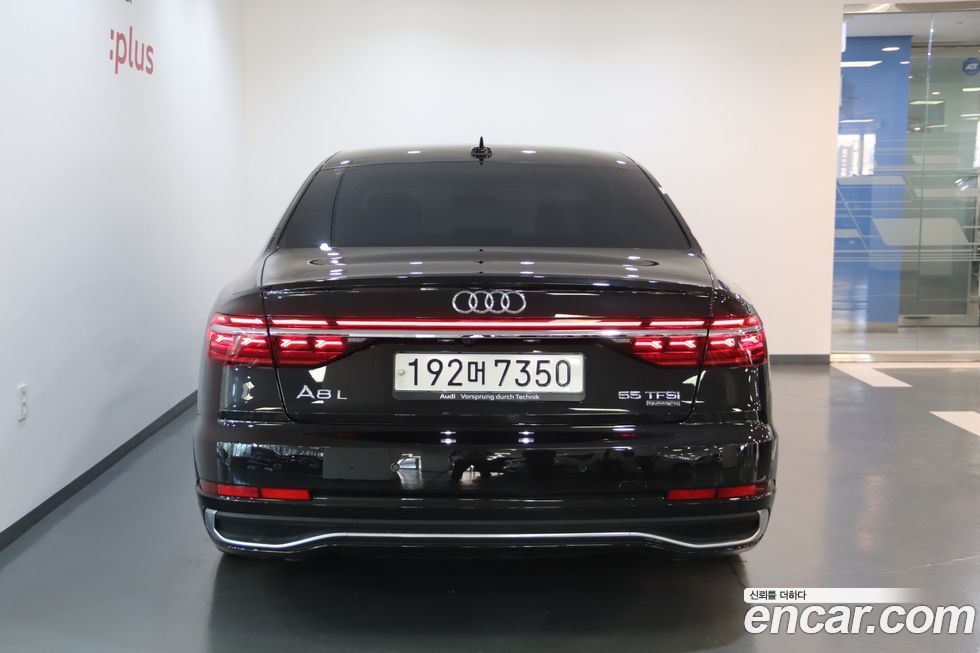 Audi A8 55 TFSI Quattro Premium LWB, 2023