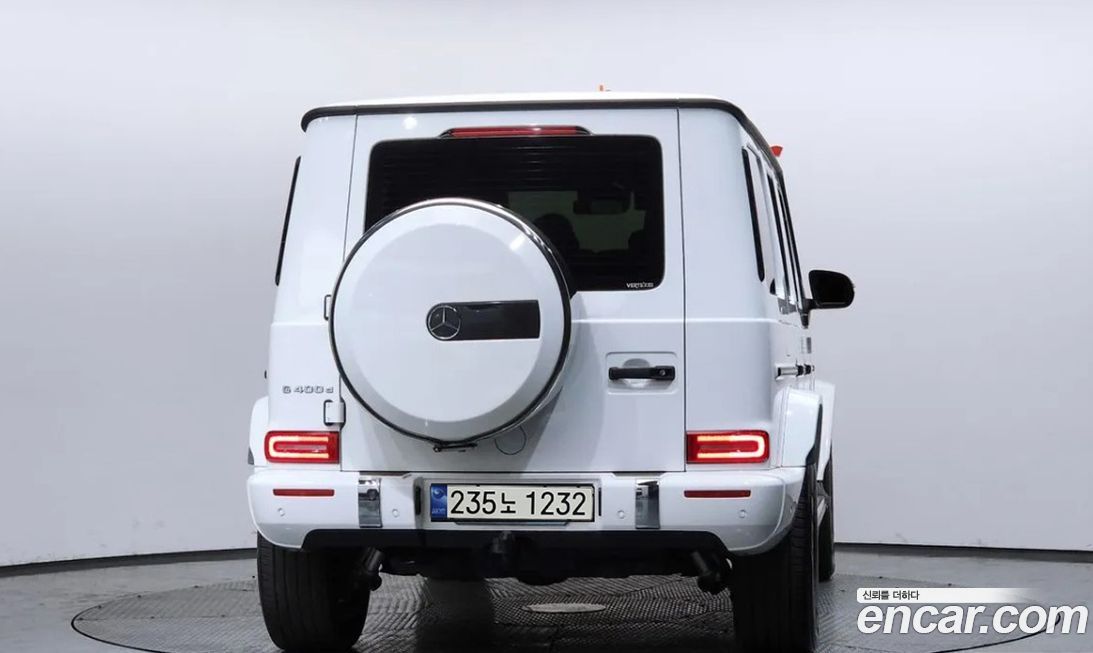 Mercedes-Benz G-Class G400d, 2023