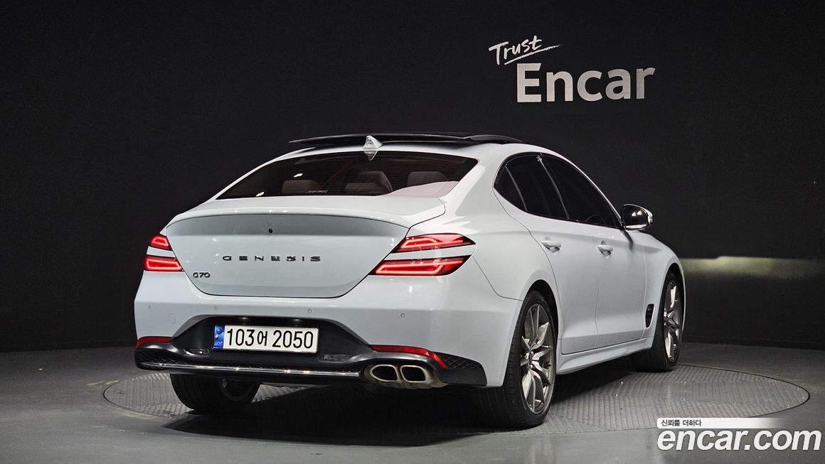 Genesis G70 Gasoline 2.0T 2WD, 2021