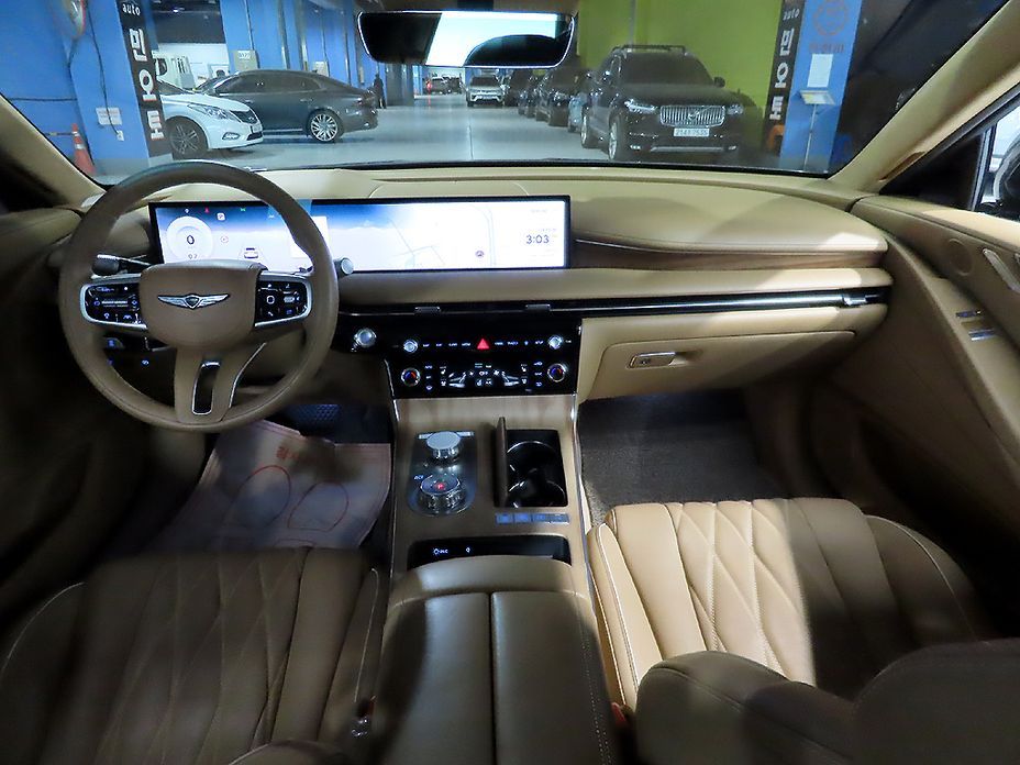 Genesis G80 Gasoline 2.5 Turbo AWD, 2025