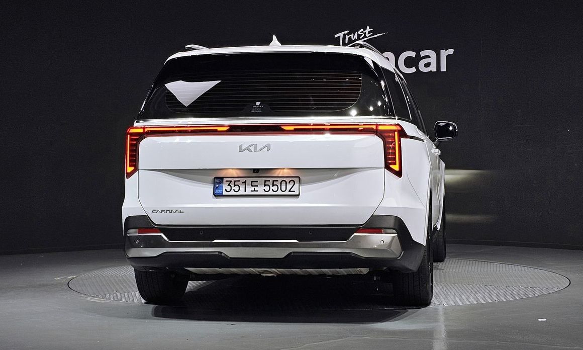 Kia Carnival 7-Seater Noblesse, 2024
