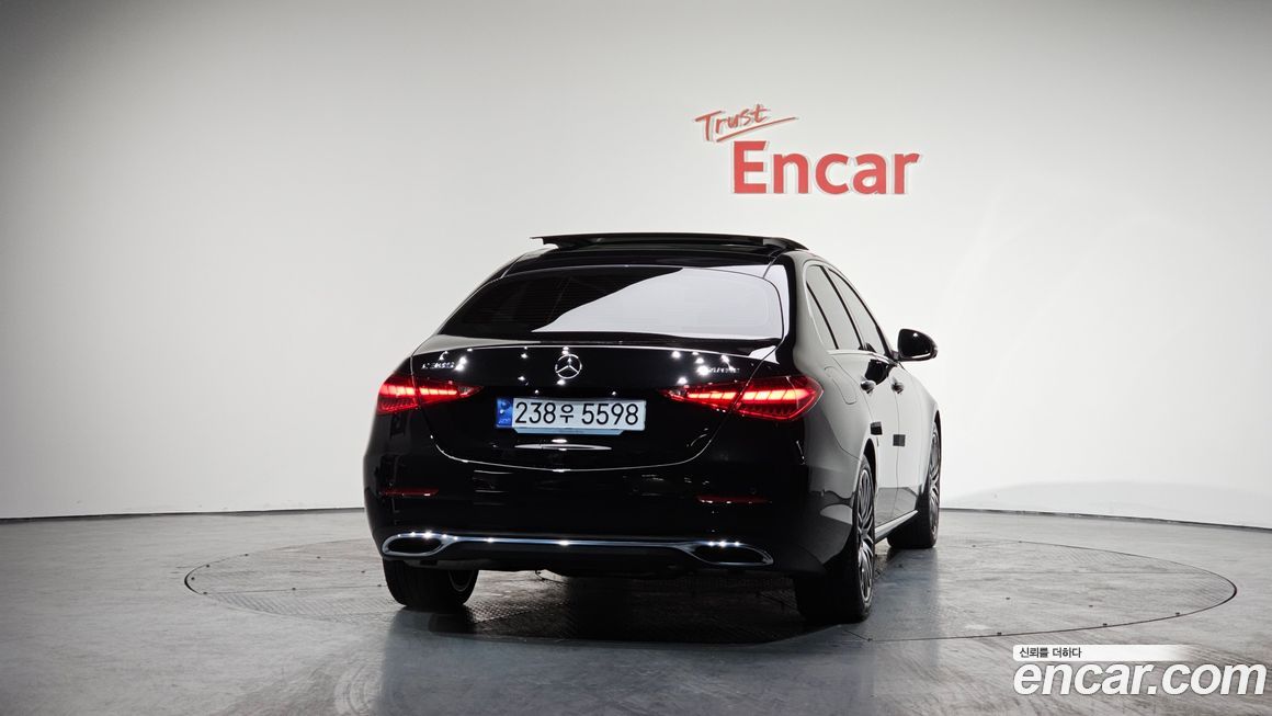 Mercedes-Benz C-Class C300 4MATIC Avantgarde, 2024