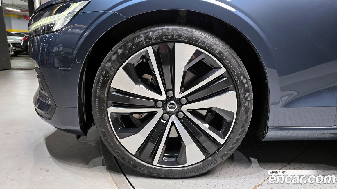 Volvo S60 B5 Ultimate Bright, 2023