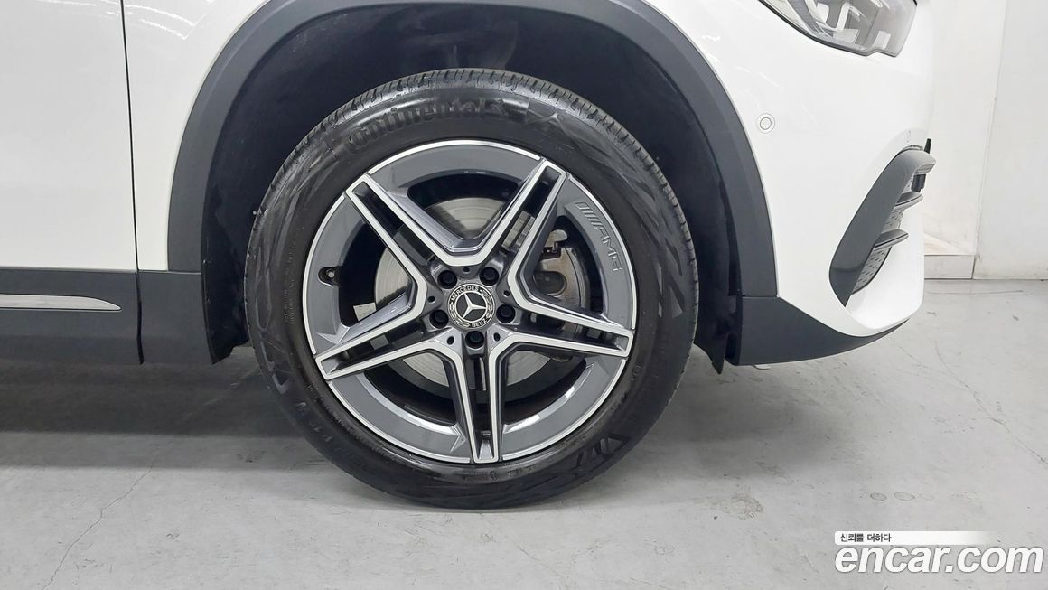 Mercedes-Benz GLA-Class GLA250 4MATIC, 2023