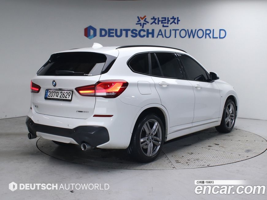 BMW X1 xDrive 20i M Sport, 2022