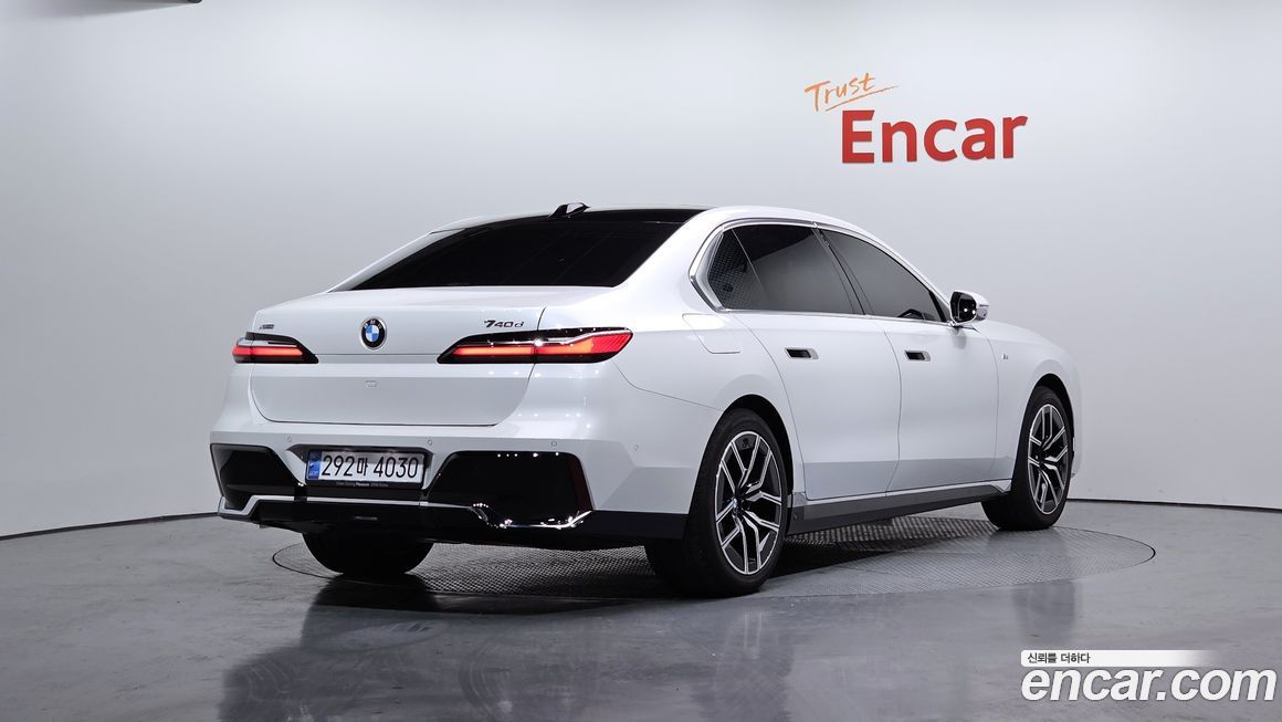 BMW 7-Series 740d xDrive M Sport, 2025