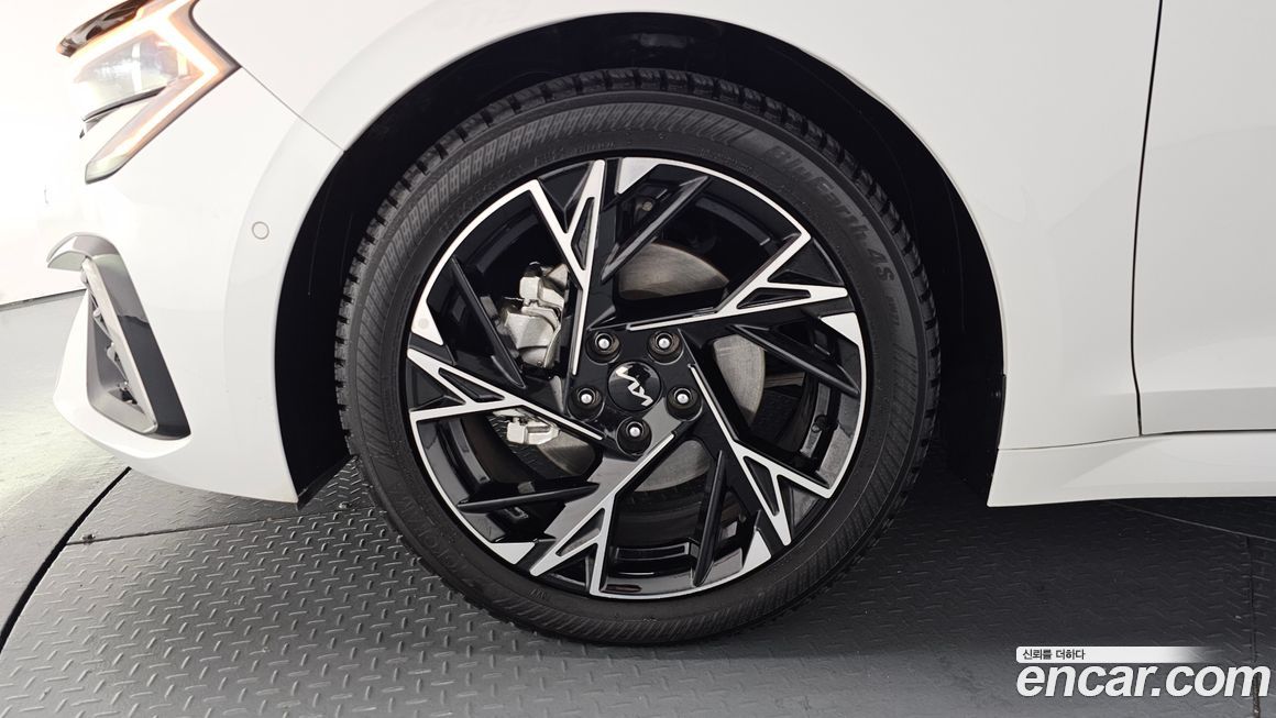 Kia K5 1.6 Turbo, 2024