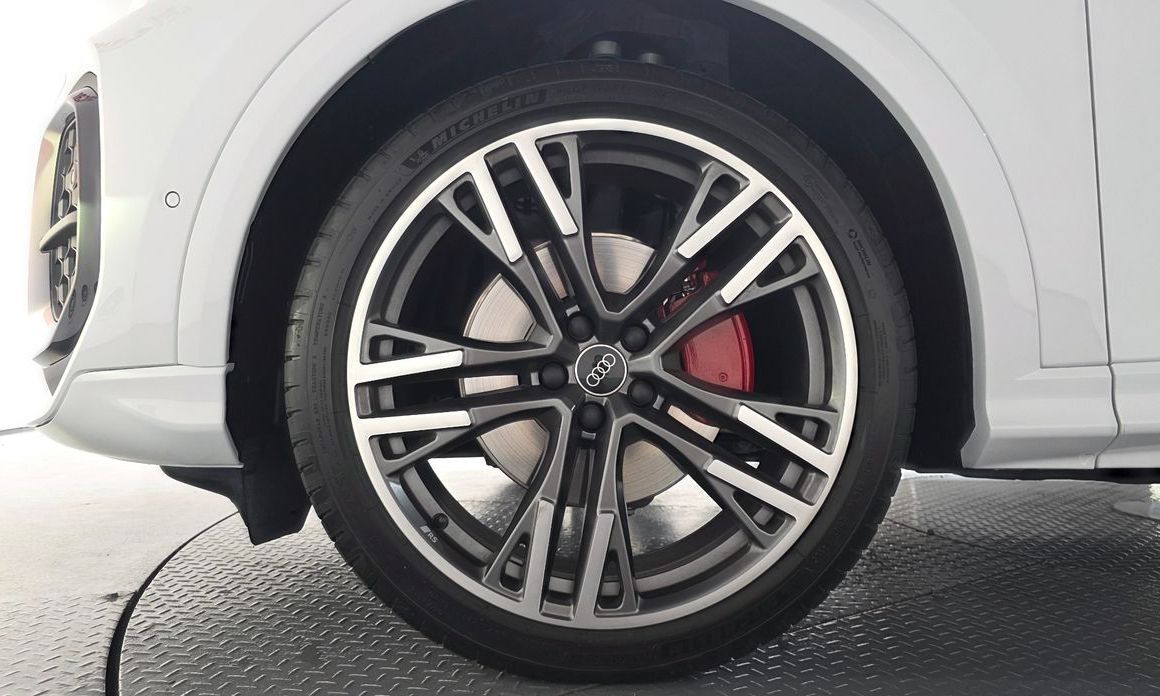 Audi Q5 45 TFSI Quattro S Line Black Ediiton, 2025