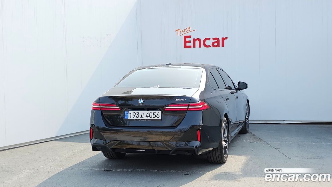 BMW 5-Series 520i M Sport, 2024