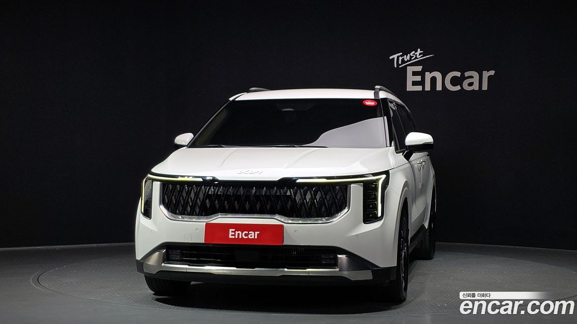 Kia Carnival 9-Seater Noblesse, 2024