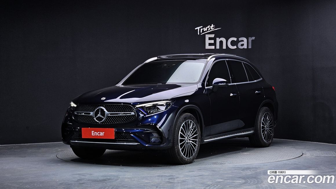 Mercedes-Benz GLC-Class GLC300 4MATIC AMG Line, 2024
