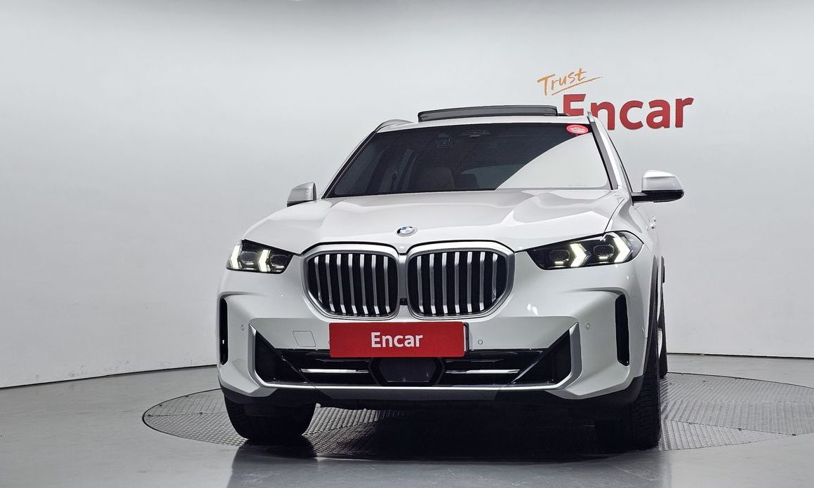 BMW X5 xDrive 40i xLine, 2024
