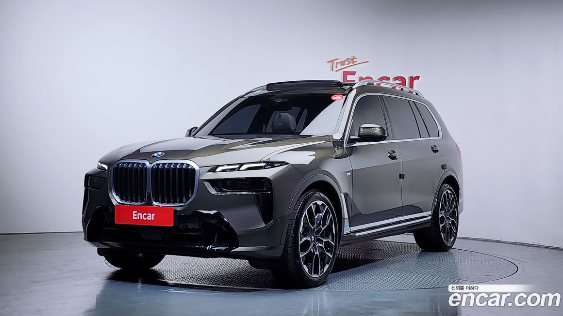 BMW X7 xDrive 40i M Sport 6STR, 2025