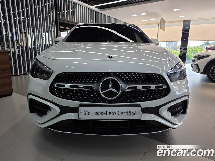 Mercedes-Benz GLA-Class GLA250 4MATIC, 2024