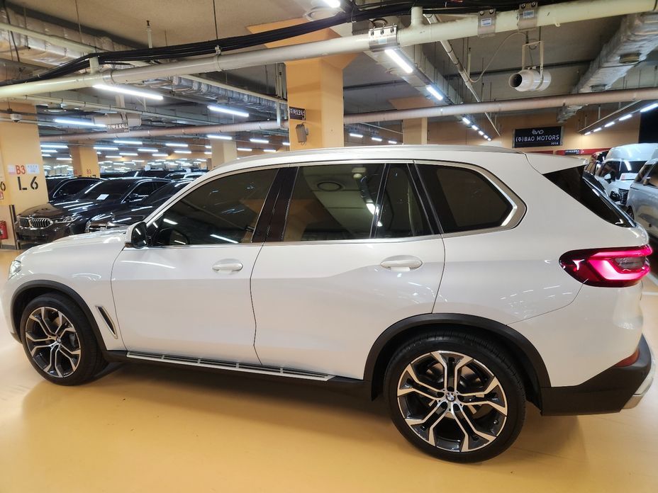 BMW X5 xDrive 30d xLine, 2022