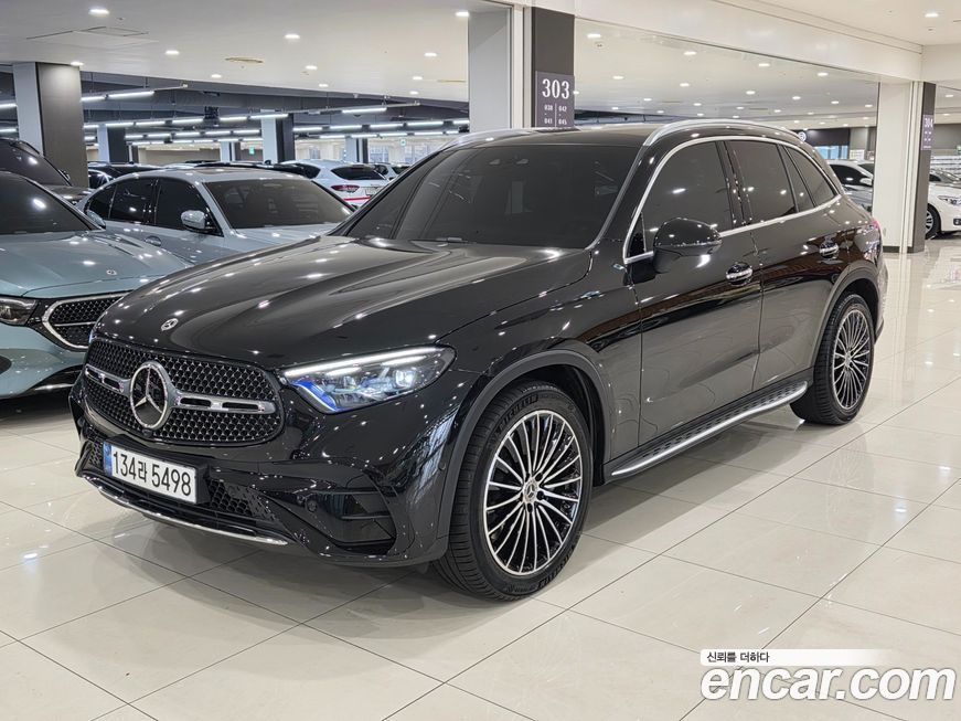Mercedes-Benz GLC-Class GLC300 4MATIC AMG Line, 2025