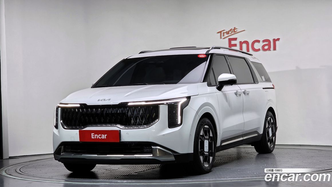 Kia Carnival 7-Seater Signature, 2025