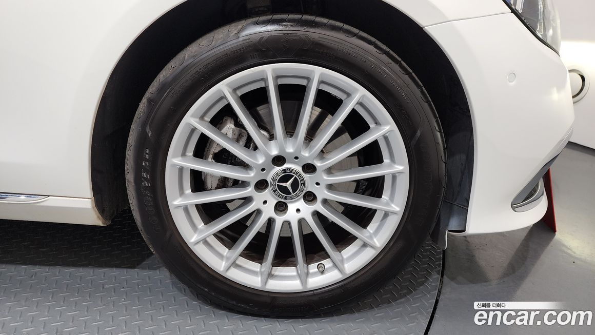 Mercedes-Benz E-Class E250 Exclusive, 2022