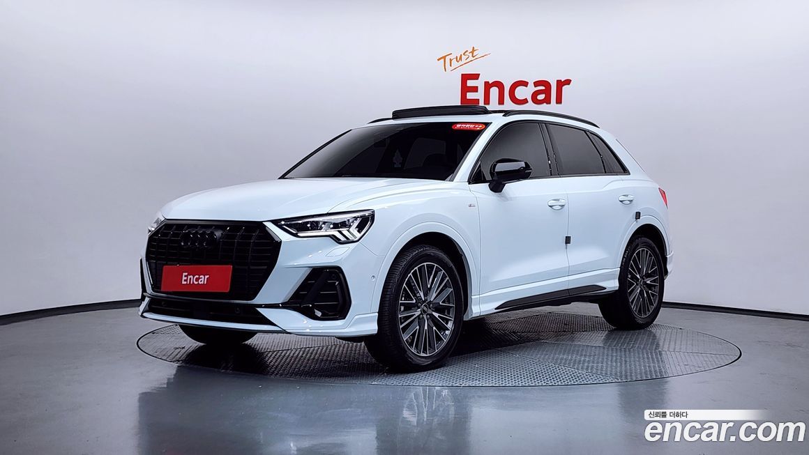 Audi Q3 35 TDI Premium, 2025