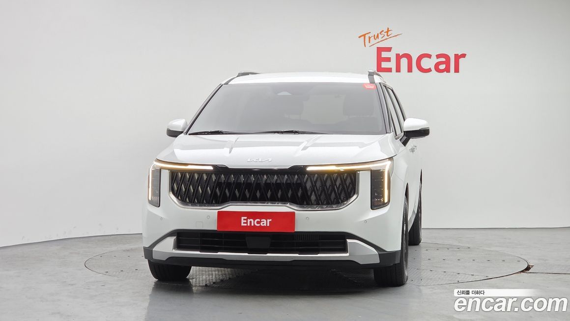 Kia Carnival 9-Seater Prestige, 2024