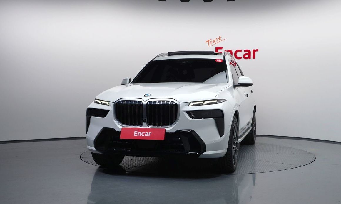 BMW X7 xDrive 40i M Sport 6STR, 2024