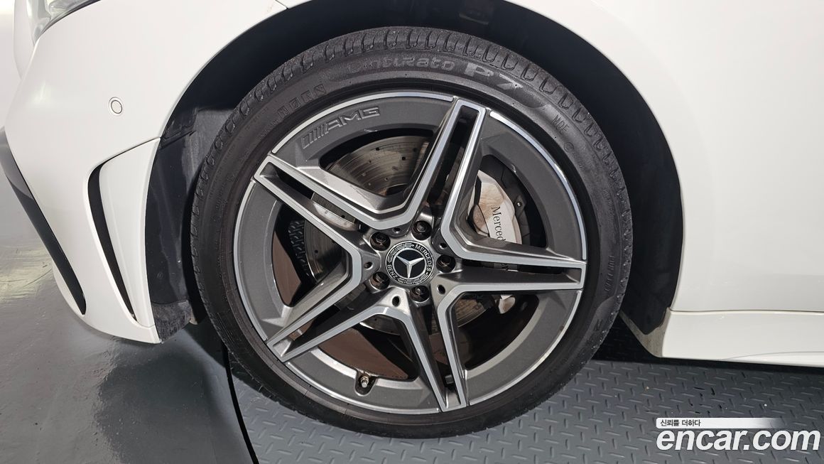 Mercedes-Benz CLS-Class CLS300d AMG Line, 2023