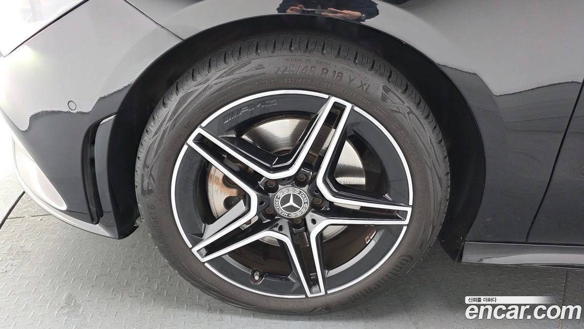 Mercedes-Benz CLA-Class CLA250 4MATIC, 2023