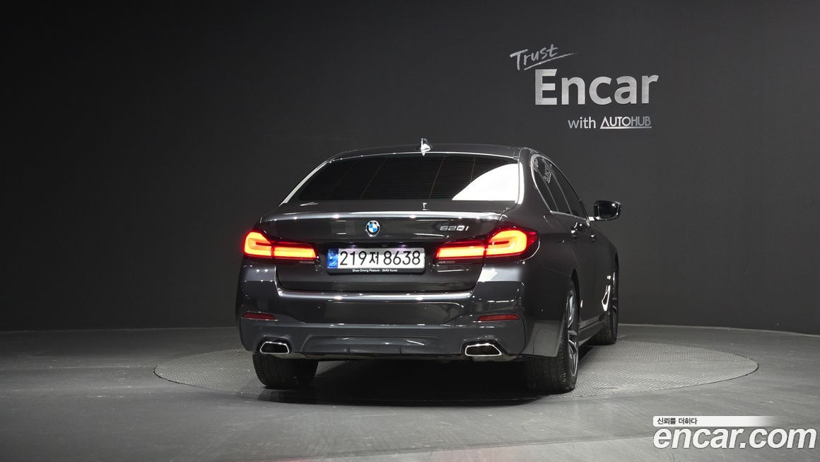 BMW 5-Series 520i M Sport, 2023