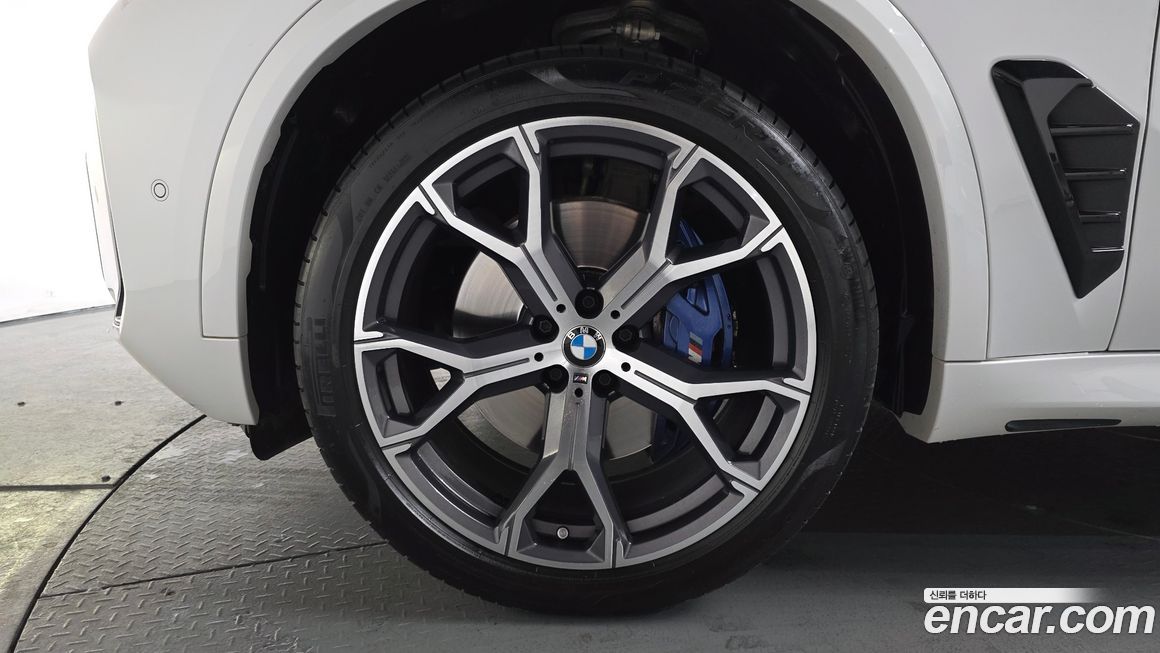 BMW X5 xDrive 40i M Sport, 2024