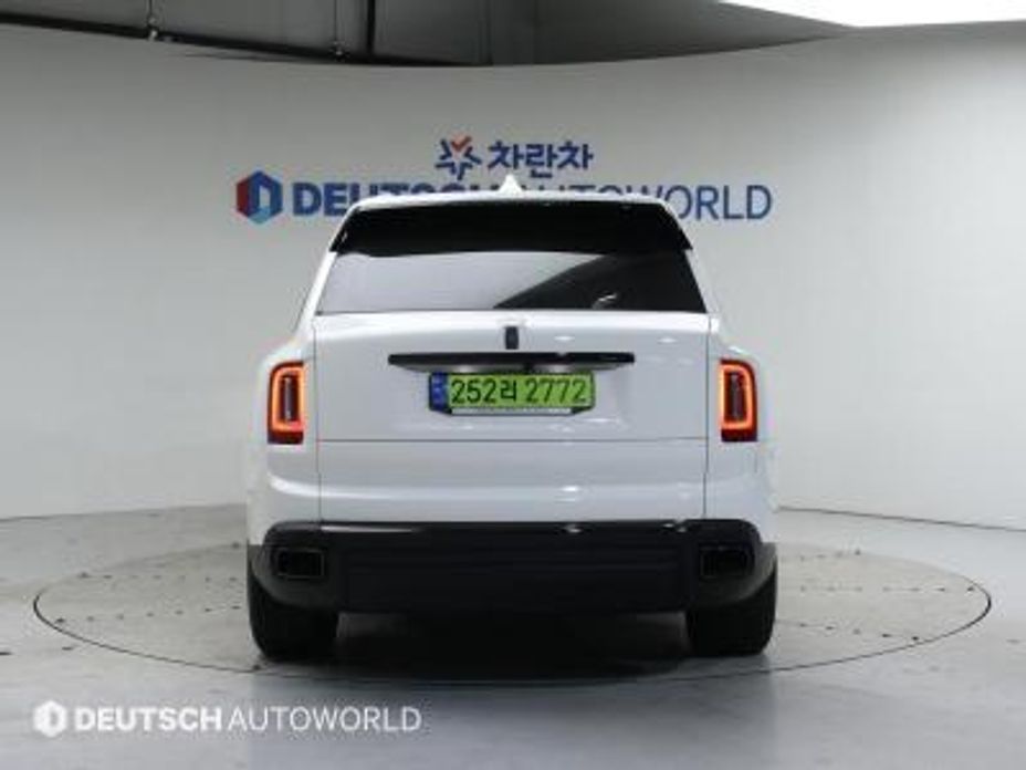 Rolls-Royce Cullinan 6.7 V12 Black Badge, 2024