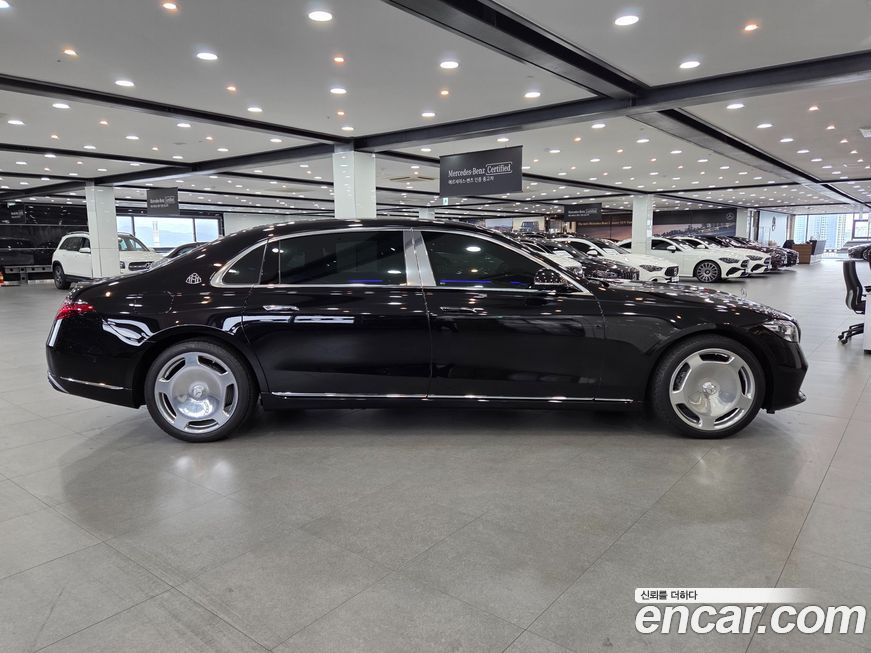 Mercedes-Benz S-Class Maybach S580 4MATIC, 2024